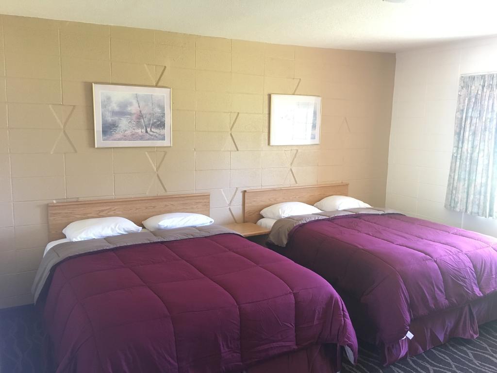 Budget Inn Motel Woodburn Exterior photo